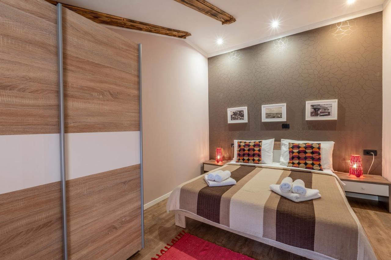Apartment Anitea Pula Ngoại thất bức ảnh