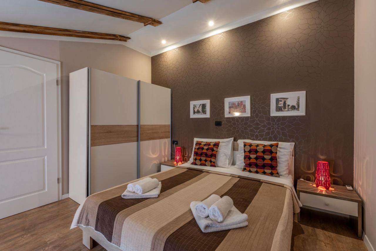 Apartment Anitea Pula Ngoại thất bức ảnh