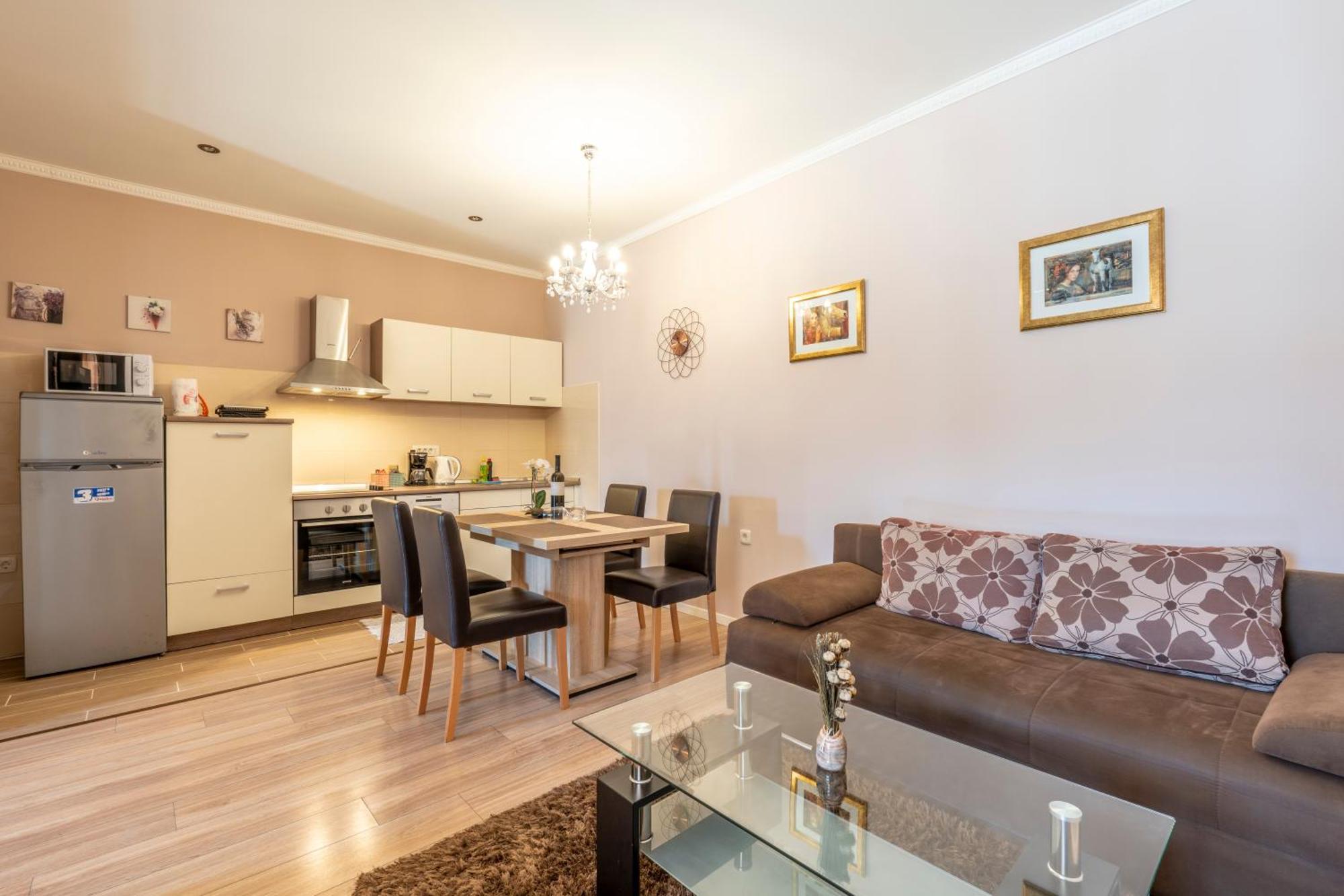 Apartment Anitea Pula Ngoại thất bức ảnh